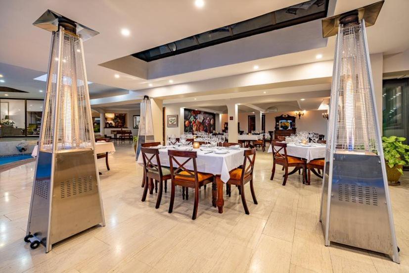 Christies At 32 On Russell Bed & Breakfast Mbombela Ngoại thất bức ảnh
